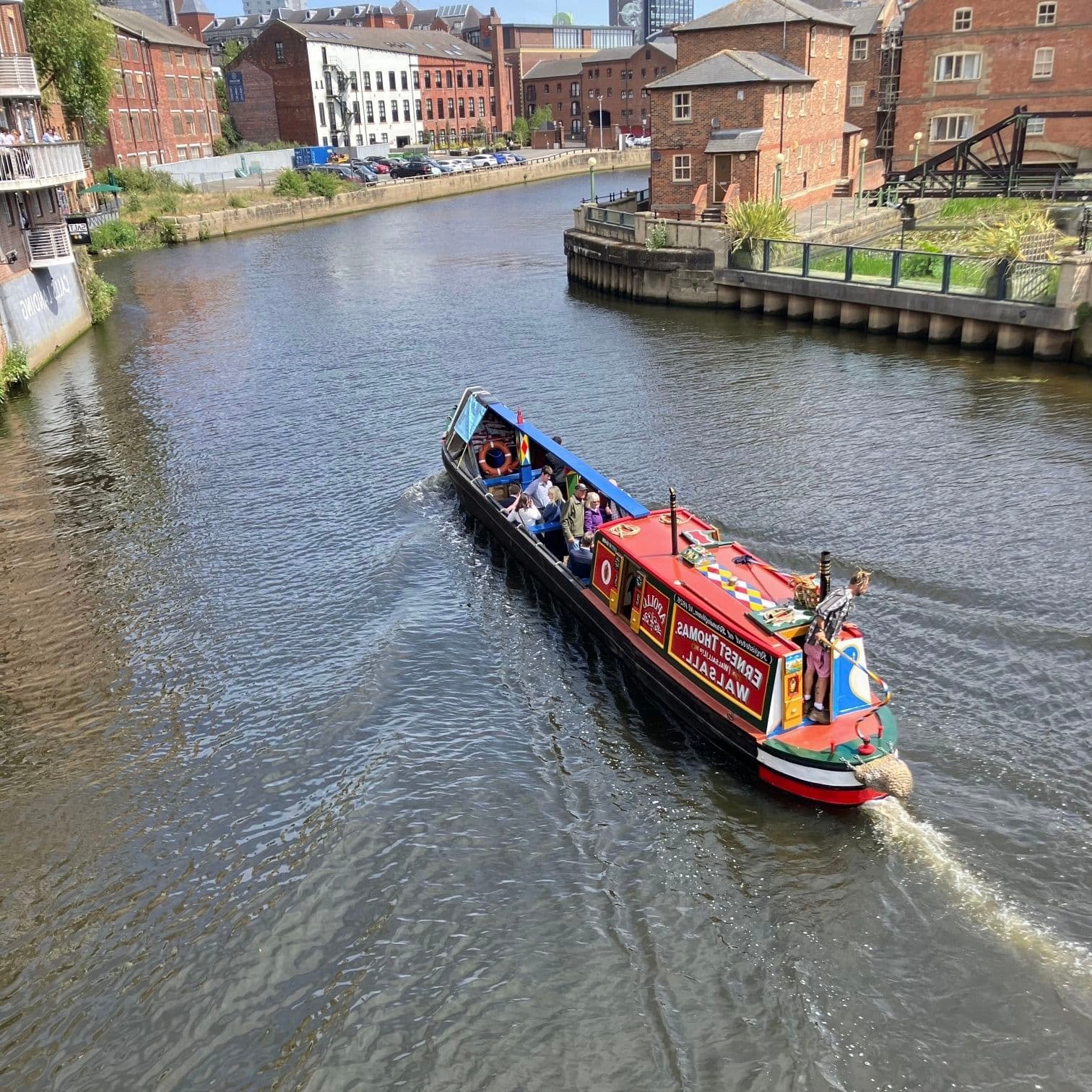 90min Boat Trips at Leeds Dock