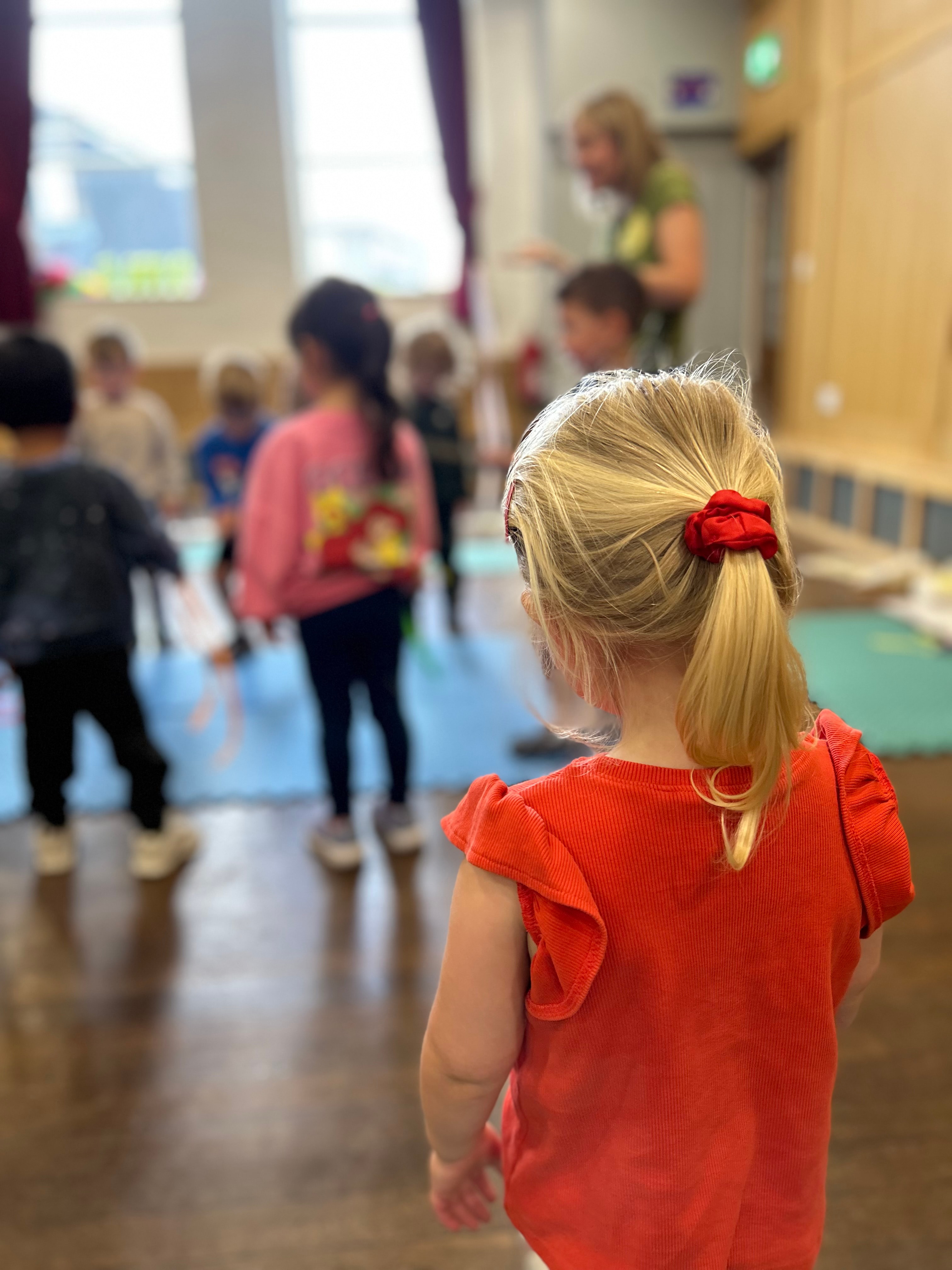 The Jolly Christmas Postman Maths Adventure | Heckmondwike, Where the Little Ones Play | December Special